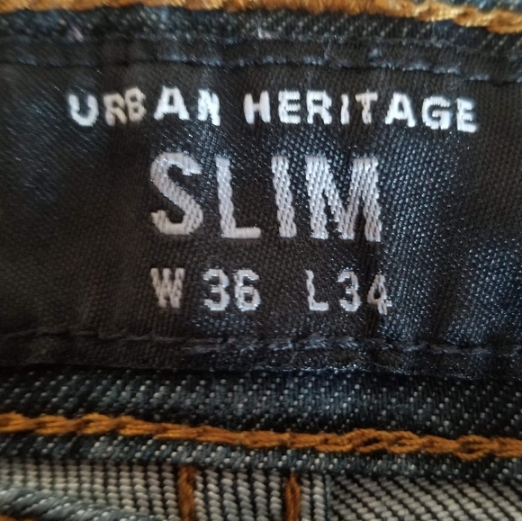 Jeans - Picture 2 of 3